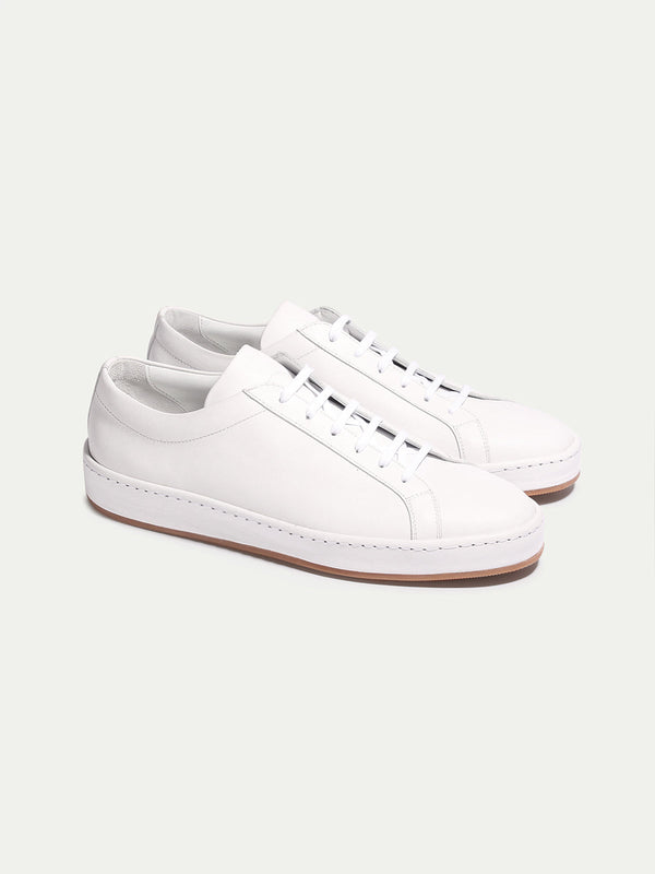 WHITE VOYAGER TRAINER