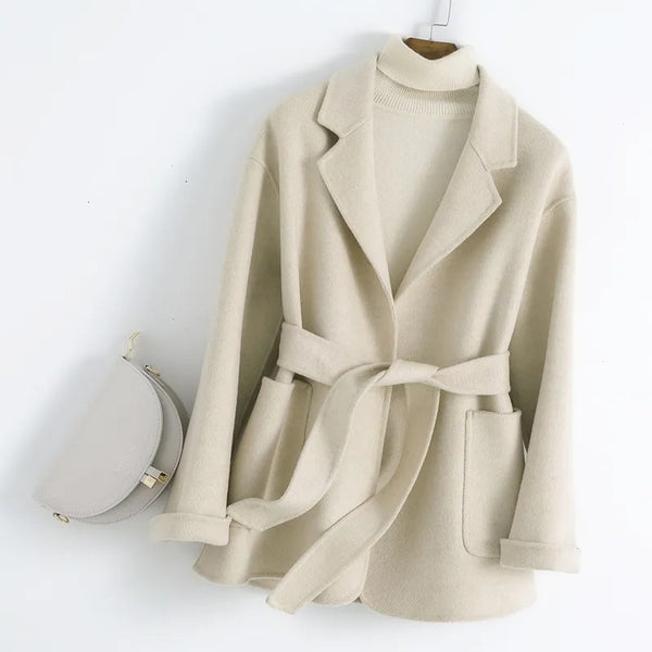 WHITE COAT - WOMENS
