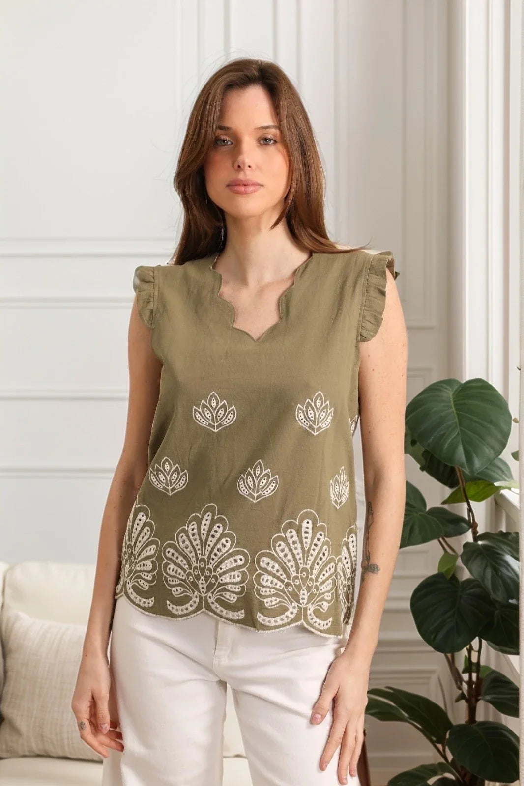 Linen tank top with steering wheel, embroidery golden flowers relief