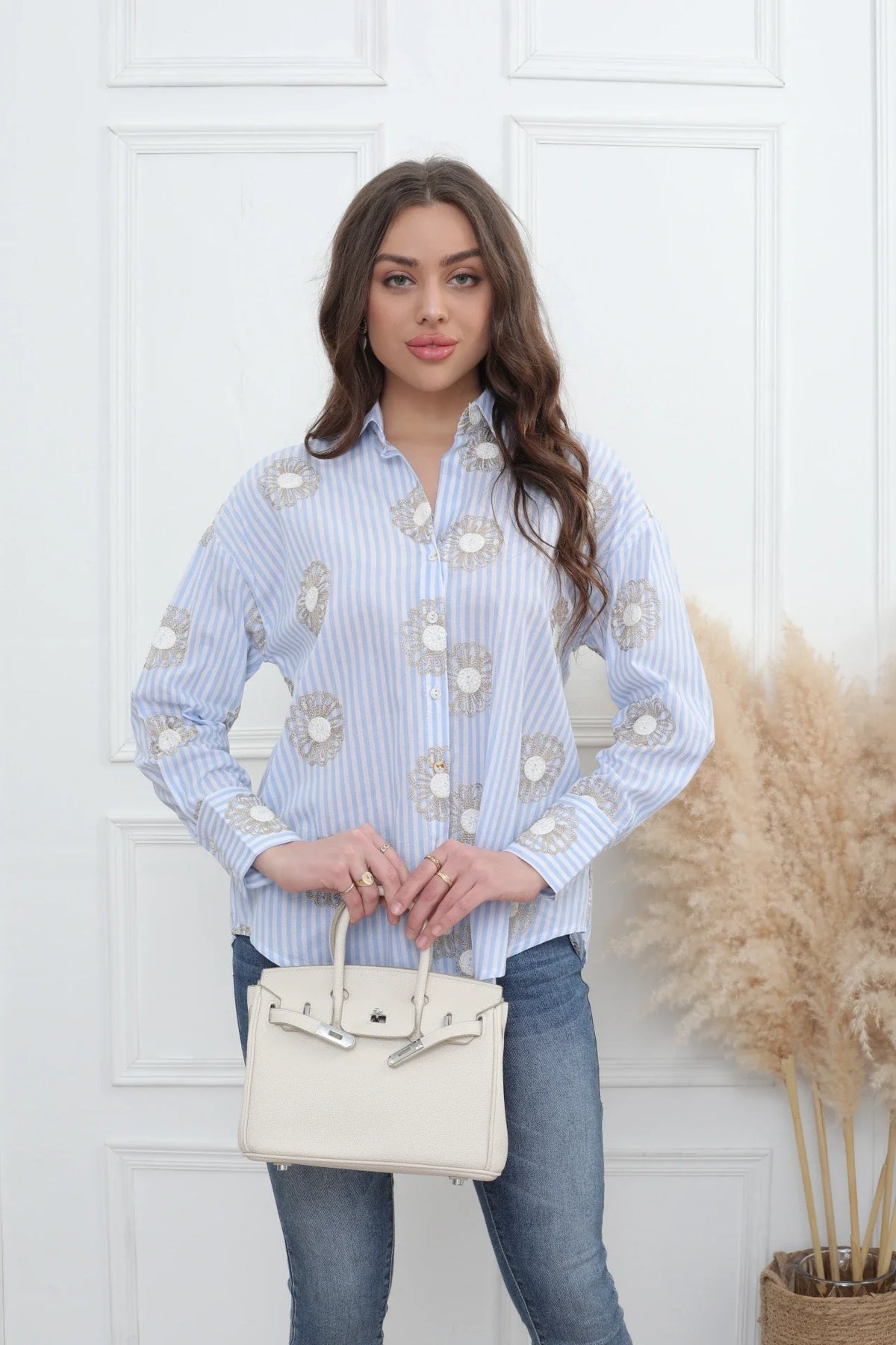 Embroidery shirt